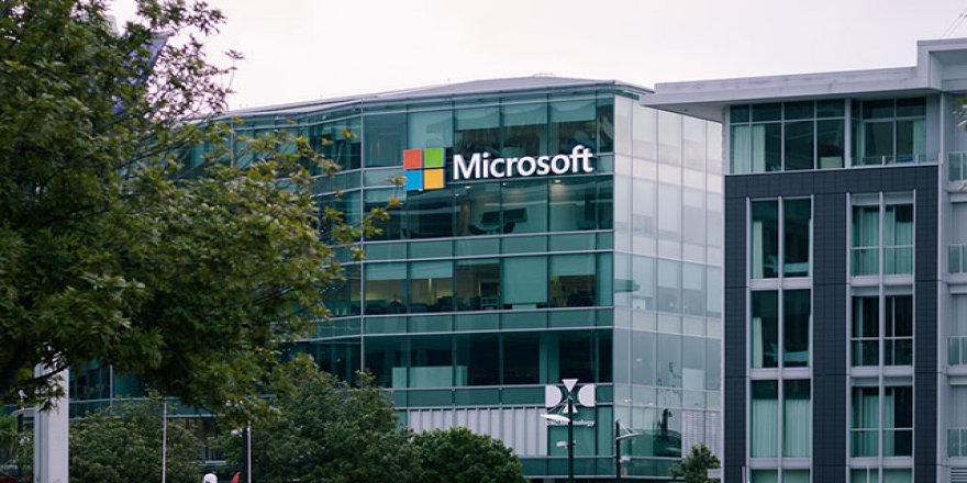 Pentagon'un 22 milyar dolarlık 'artırılmış gerçeklik sistemiyle çalışan başlık' ihalesini Microsoft kazandı