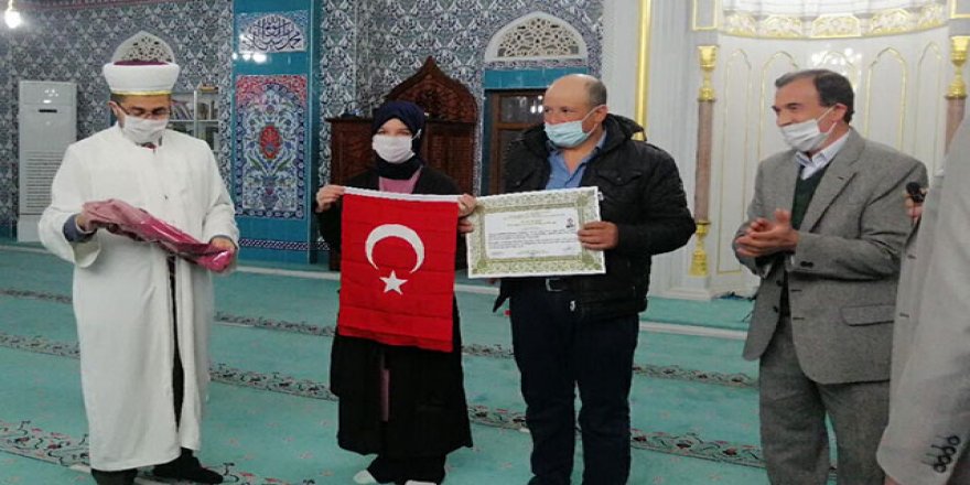 Ukraynalı gelin Müslüman olup 'Sevde' adını aldı