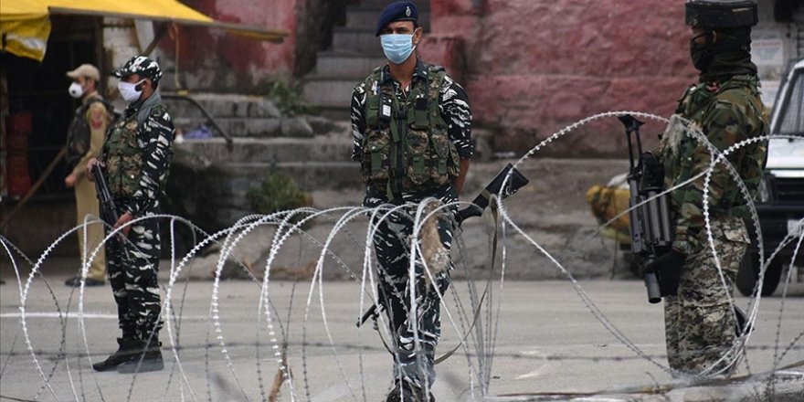 Hindistan Keşmir'de stratejik tünel inşa ediyor