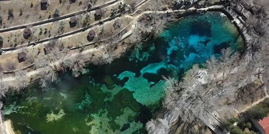 Sivas'ın 'doğal akvaryumu' Gökpınar Gölü her mevsim ziyaretçilerini ağırlıyor