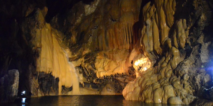 Dünyaca ünlü Altınbeşik Mağarası, yeniden ziyarete açılacağı günü bekliyor