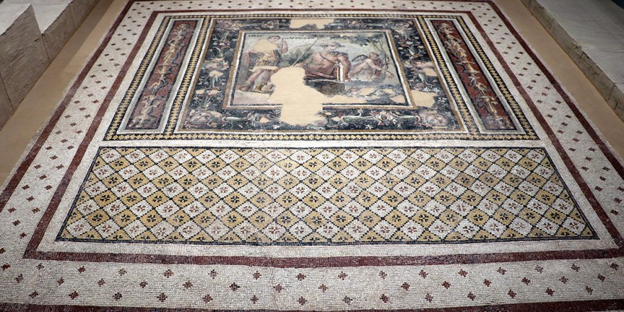 Türkiye'nin mozaik eserleri göz kamaştırıyor