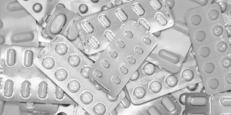 Türkiye'de en fazla satılan ilaç ağrı kesiciler oldu