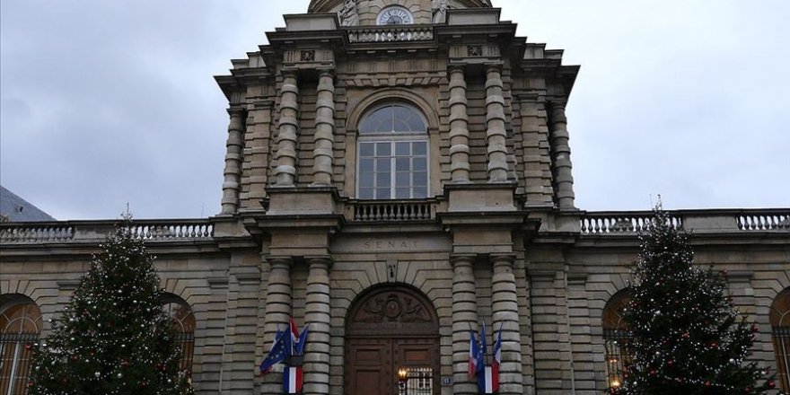 Fransa’da Senato tartışmalı genel güvenlik yasa tasarısını onayladı
