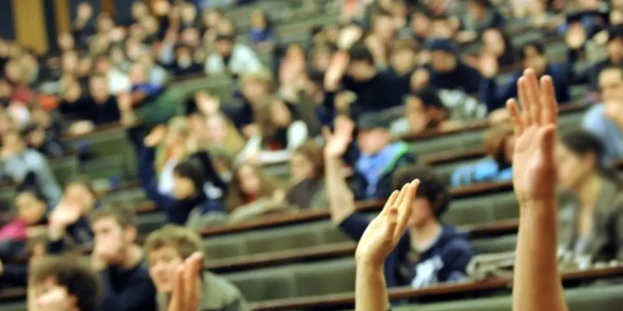 Türkiye'deki üniversite öğrenci sayısı arttı