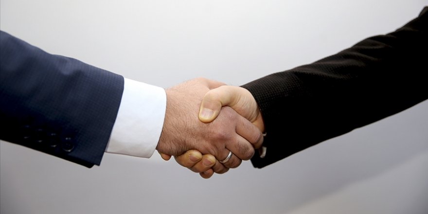 Trafik kazasında sürücü ve yaralılar, öğrencilere yardım şartıyla uzlaştı