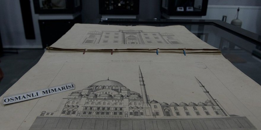 Erzurum'un asırlık lisesindeki müze eserleriyle tarihe ışık tutuyor