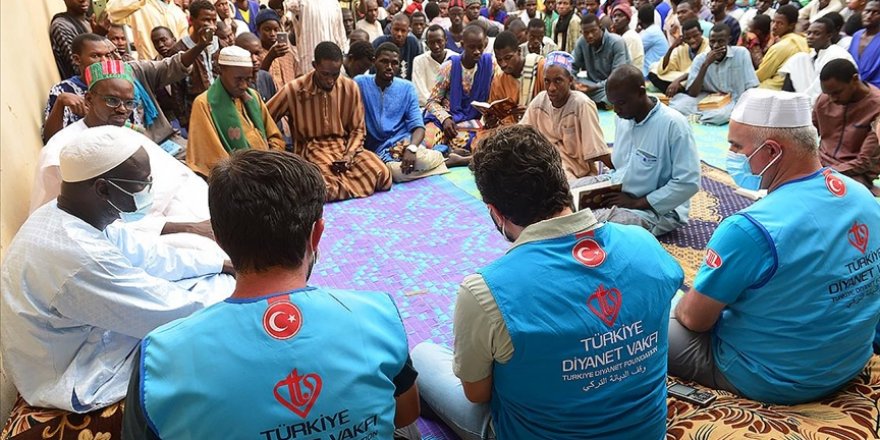 Türkiye, 10 yıldır Senegal'deki asırlık İslam medresesine yardım ulaştırıyor