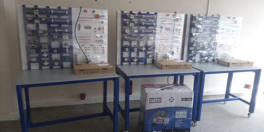 Meslek liseleri kendi deney setlerini üretmeye başladı