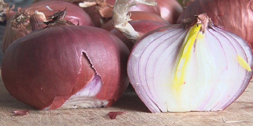 Soğan kabuklarını kaynatıp içmenin şifası