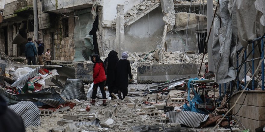 AB, Suriye'de rejimin kimyasal silah saldırısı gibi suçlarının peşini bırakmayacağını bildirdi