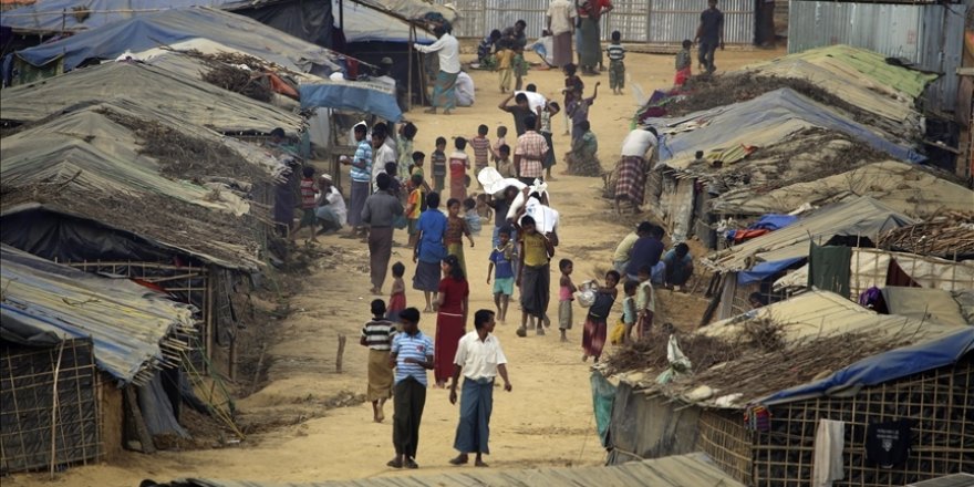 Arakanlı Müslümanlar: Myanmar'daki cuntaya baskı yapın