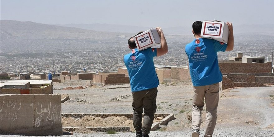 Türkiye Diyanet Vakfı personeli zor şartlara rağmen bağışçıların emanetini mazlumlara ulaştırıyor