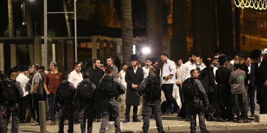 Fanatik Yahudilerin Mescid-i Aksa baskınları devam ediyor