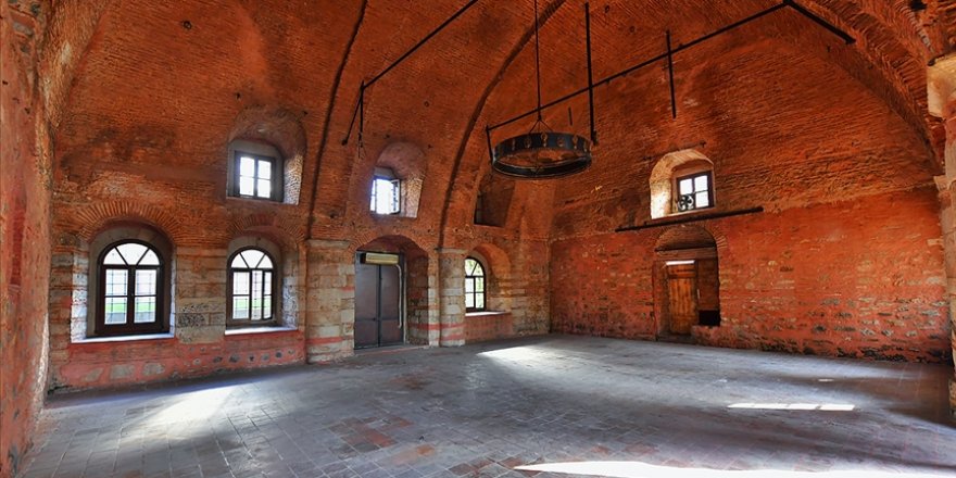 Tarihi Esgher Sinagogu restore edilerek kütüphane oluyor