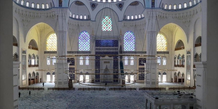Büyük Çamlıca Camisi 2 yılda 12 milyon ziyaretçiyi ağırladı