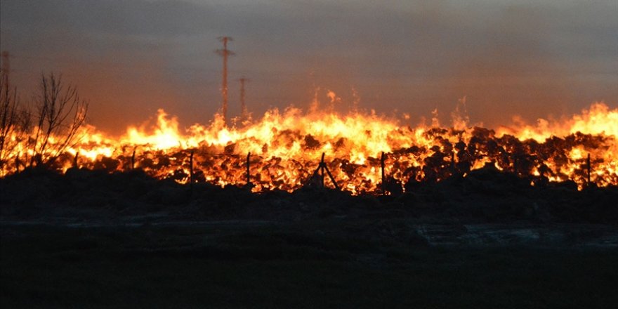 Adana'da korkutan yangın! Bazı evler tedbir amaçlı boşaltıldı