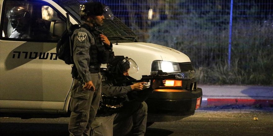 İsrail polisi, Kudüs'te Şeyh Cerrah Mahallesi'ndeki Filistinlilere yine saldırdı