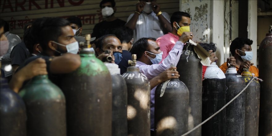 Solunum cihazı eksikliğine bağlı Kovid-19 kaynaklı ölümler 'soykırımdan farksız'