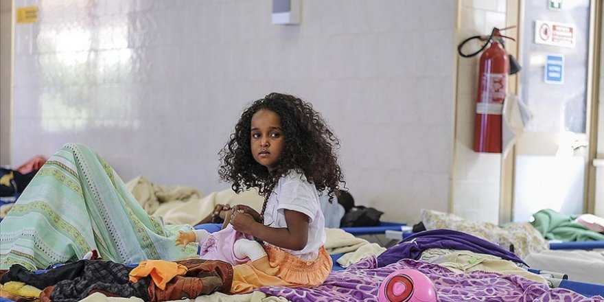 Fransız polisi refakatsiz çocukları sınırdan çevirerek uluslararası hukuku çiğniyor