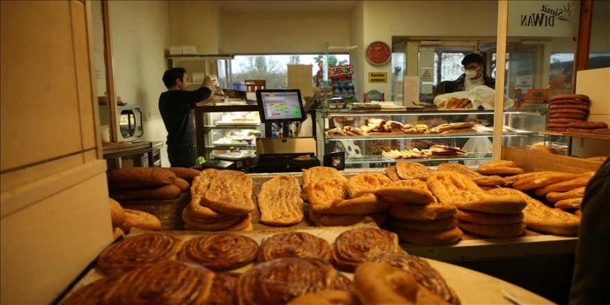 Avusturya'da Müslümanlar memleket hasreti ve salgına rağmen ramazan coşkusunu devam ettiriyor