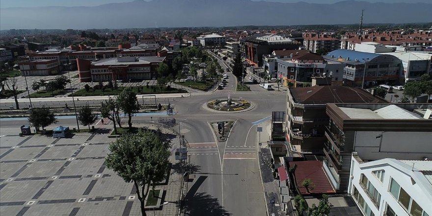 Ramazan Bayramı sonrasındaki Kovid-19 vaka sayıları normalleşme adımlarında belirleyici olacak