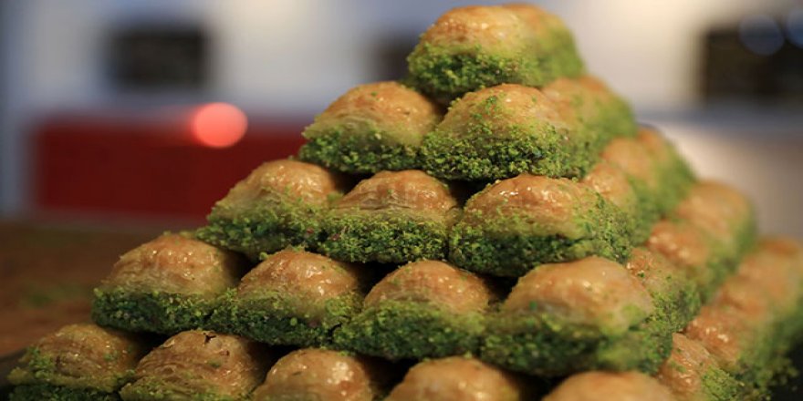 Bayram tatlısı zehre dönüşmesin; bu uyarılara dikkat