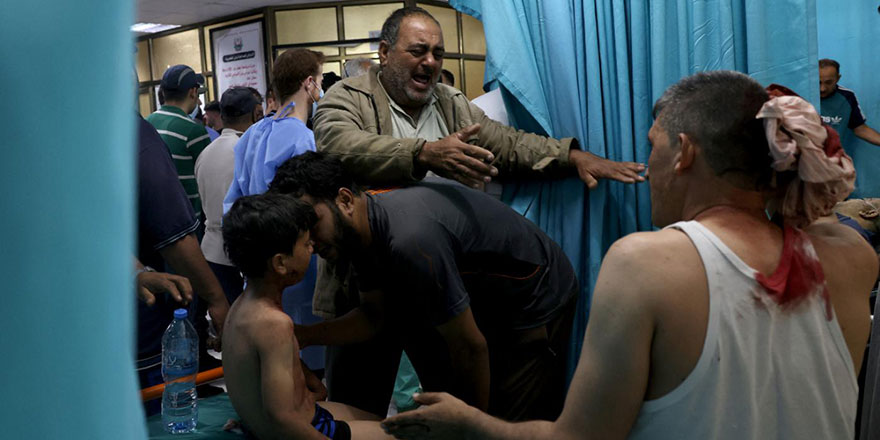 İşgalci İsrail zehirli gaz kullanıyor şüphesi, şehit sayısı 83'e çıktı