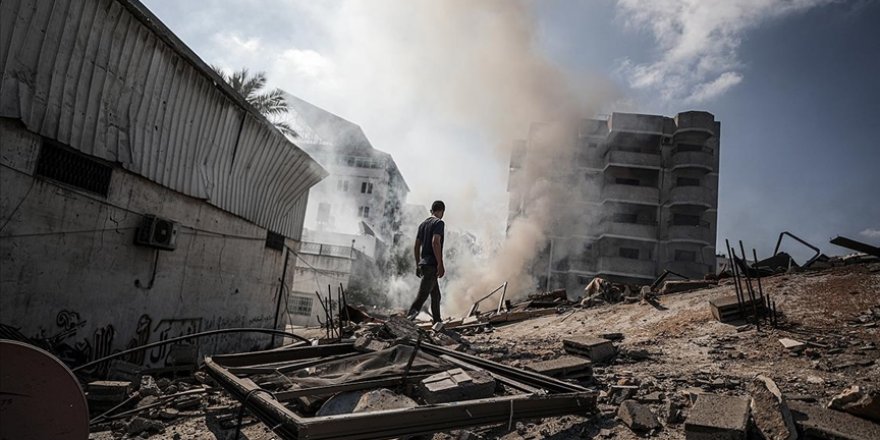İsrail'in Gazze'ye saldırıları sonucu en az 75 bin Filistinli yerinden edildi