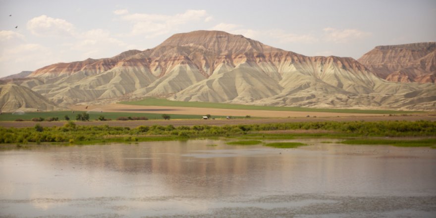Başkent'in gökkuşağı tepeleri