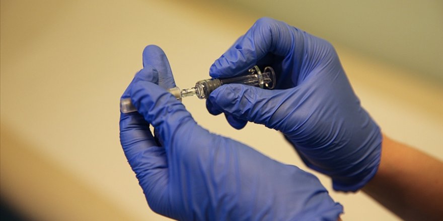 BAT, kar amacı gütmeyen Kovid-19 aday aşısında insan testlerine başlıyor