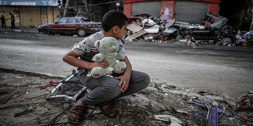 Ünlü isimler sosyal medyadan Filistin'e destek mesajları vermeye devam ediyor