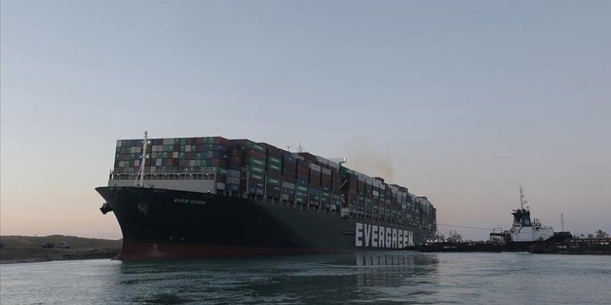 Süveyş Kanalı tarihinin en yüksek gelirini elde etti