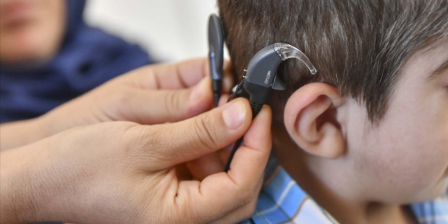 İşitme kaybı, küresel sorun olmaya devam ediyor
