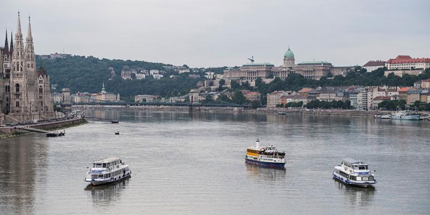 Belediye Başkanı, Çin'in üniversite yapacağı yere 'Şehit Uygurlar Caddesi' adını verdi