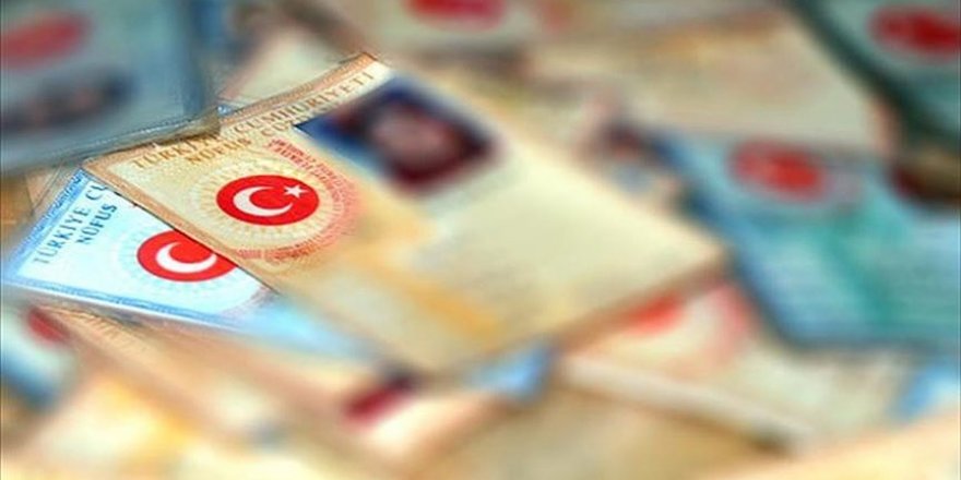 KKTC'ye gidişlerde eski tip kimlik kartları kullanılamayacak