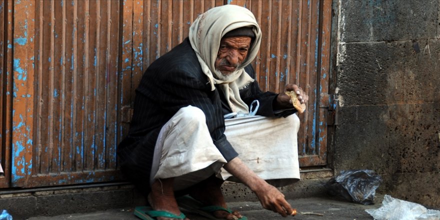 Dünyanın en büyük insani felaketinin yaşandığı Yemen'de riyaldeki değer kaybı yoksulluğu daha da derinleştirdi