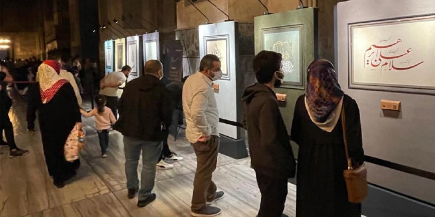 Ayasofya'daki hat sergisi büyük ilgi görüyor