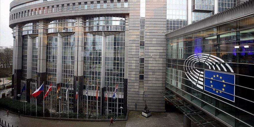 AB, Rusya'ya yeni yaptırımları onayladı