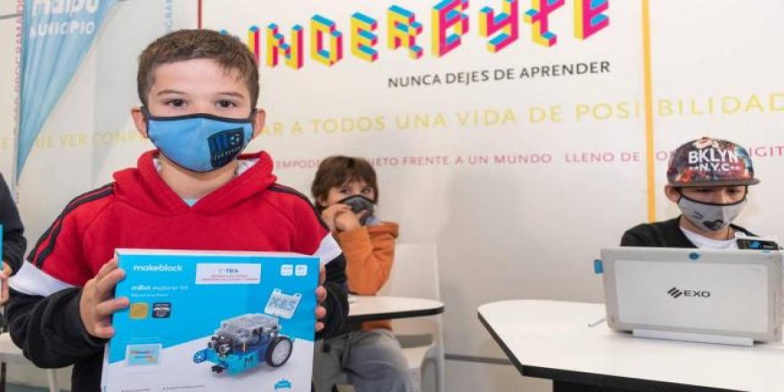 TİKA'dan Arjantinli çocuklara dijital okuryazarlık ekipman desteği