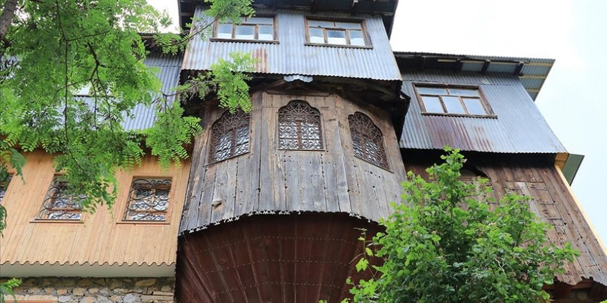 Medeniyetleri buluşturan Kemaliye UNESCO'nun kalıcı miras listesine girmek istiyor