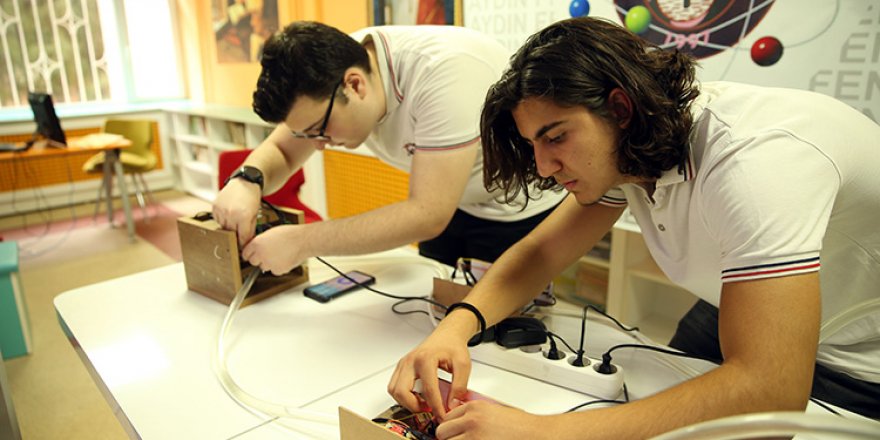 Su tasarrufu için sistem tasarlayan lise öğrencileri İsveç'te Türkiye'yi temsil edecek