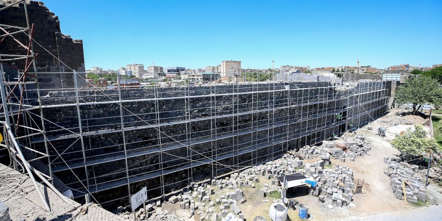 Tarihi Diyarbakır Surları, restorasyonda kullanılan bazalt çubuklarıyla daha da sağlam olacak