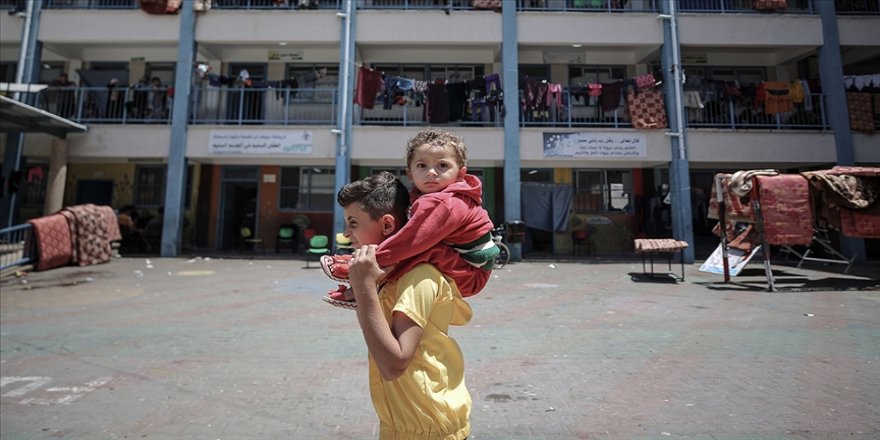 Filistin, İsrail'in süresini uzatmayı planladığı aile birleşimi yasasını 'ırk ayrımcılığı' olarak nitelendirdi
