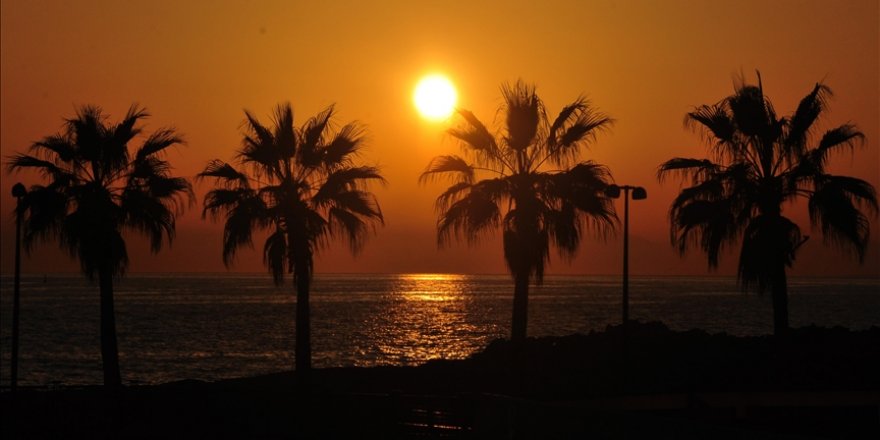 Ekimde en yüksek sıcaklık Cizre'de, en düşük sıcaklık Erzurum'da ölçüldü