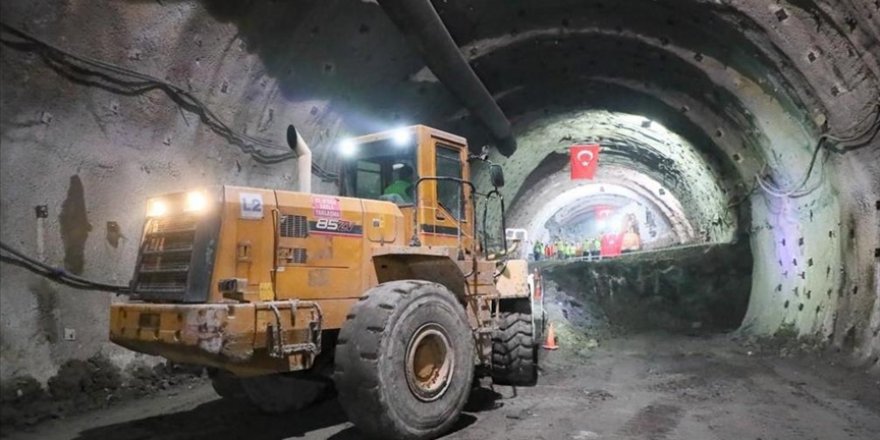 Ordu Çevre Yolu Projesi'ndeki Terzili Tüneli'nde ışık görüldü