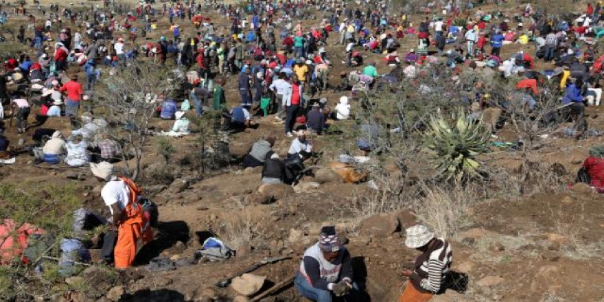 Doğu Afrika'da yüzlerce kişi göç yolunda öldü ya da kayboldu