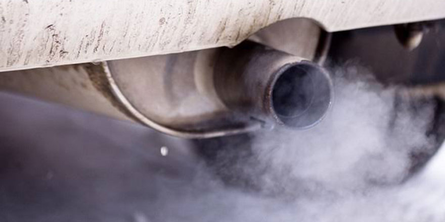 AB, 2035'e kadar dizel ve benzin yakıtlı araçları yasaklamayı hedefliyor