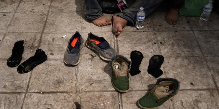 ABD'deki kampta göçmen çocuklar zor koşullarda yaşamaya çalışıyor