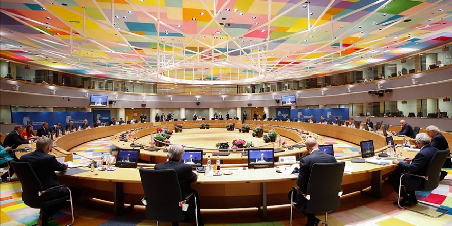 AB operasyonel savunma rehberi niteliğindeki 'Stratejik Pusula'sını kabul etti